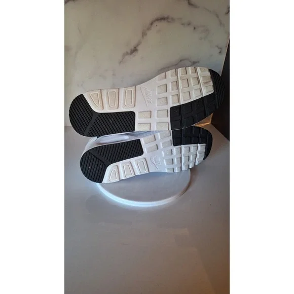 Nike Air Max Systm Mens Size 11 White Black Running Shoes CW4555-102 - Picture 7 of 10